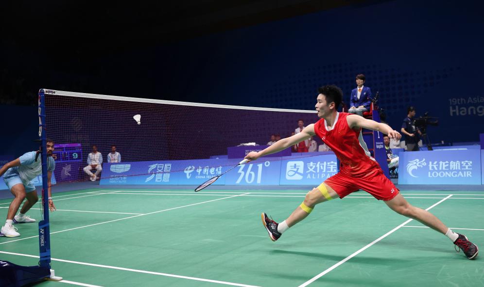 足球运动员 足球运动员